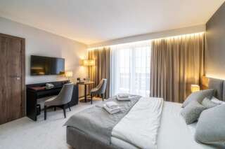 Отель Hotel Meta Resort & Vine SPA Щирк Двухместный номер Делюкс с 1 кроватью-2